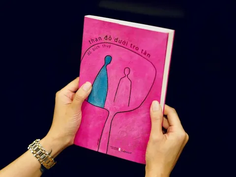 Than đỏ dưới tro tàn