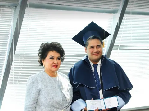 NSƯT Bùi Công Duy làm Giáo sư danh dự Trường ĐH Nghệ thuật Quốc gia Kazakhstan