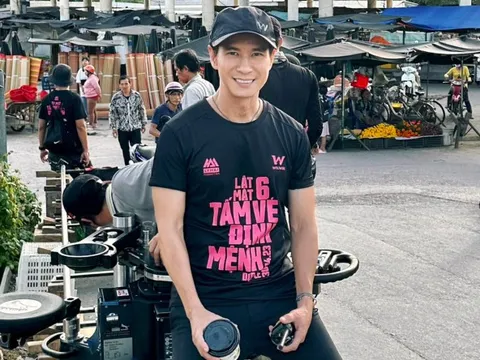 “Lật mặt 6” gây sốt, Lý Hải đau đáu viết tâm thư