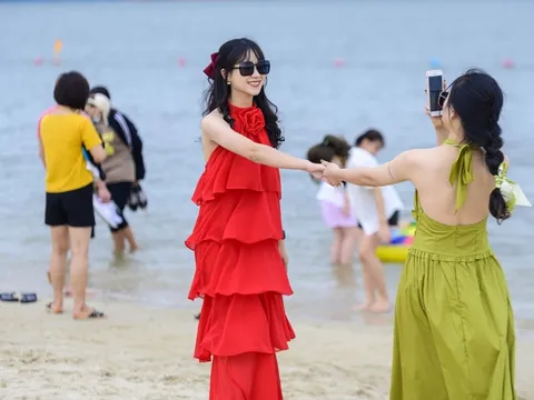 Sa Pa hút khách, Cát Bà ảm đạm dịp lễ