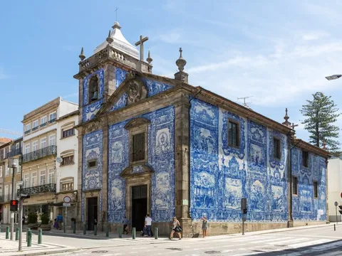 Nhà thờ có kiến trúc lạ ở Bồ Đào Nha