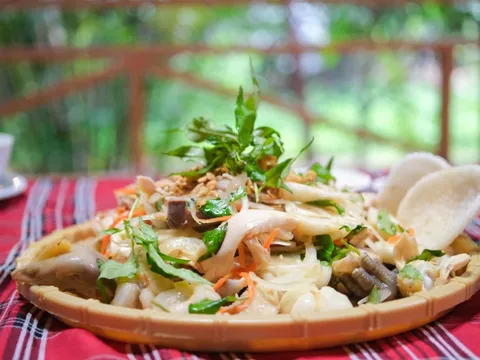 Vượt hàng chục km để ăn gỏi gà măng cụt