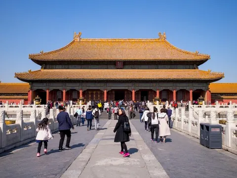 Du lịch Trung Quốc khó hồi phục vì khách nội địa siết hầu bao