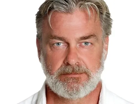 Diễn viên gạo cội phim “Thor” qua đời đột ngột