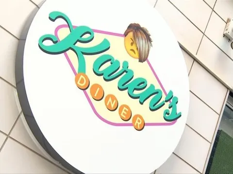 Nhà hàng thô lỗ nhất hành tinh đóng cửa nhiều chi nhánh