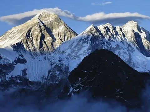 10 ngọn núi có đường chân trời huyền ảo