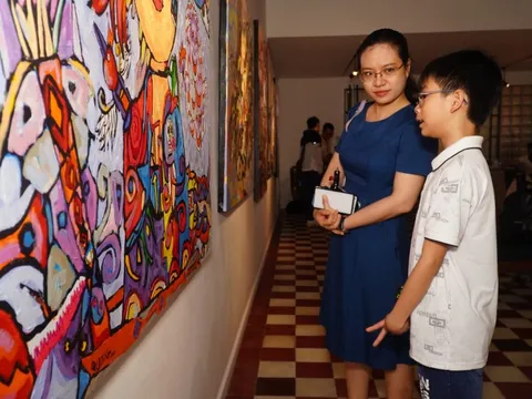 “Những linh hồn ẩn giấu” của họa sĩ nhí 11 tuổi