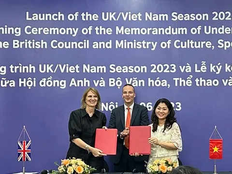 Việt Nam và Anh hợp tác văn hóa, giáo dục