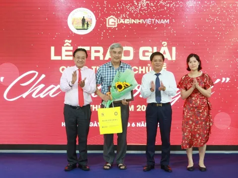 Nhiều tác phẩm tham gia cuộc thi viết "Cha và con gái" gây xúc động mạnh