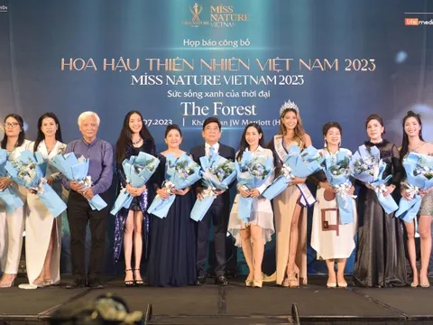 Hoa hậu Thiên nhiên Việt Nam 2023 nhận vương miện 2 tỉ đồng