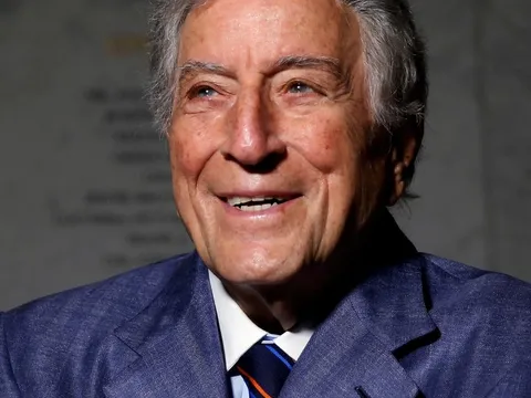 Danh ca Tony Bennett qua đời ở tuổi 96