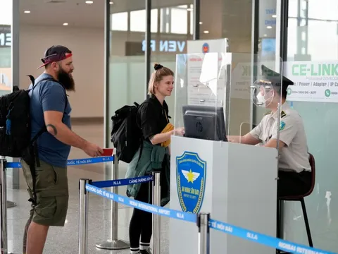 Du lịch chờ cú hích "miễn thị thực"