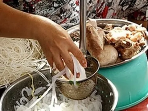 Xử phạt hàng loạt quán ăn ở Đà Lạt