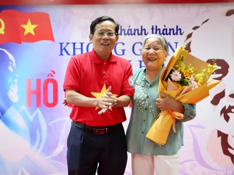 Không gian Văn hóa Hồ Chí Minh tại Báo Người Lao Động: NSƯT Lê Thiện kể chuyện gặp Bác