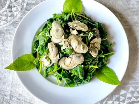 Rau bui, món ngon "bẻ rổ"