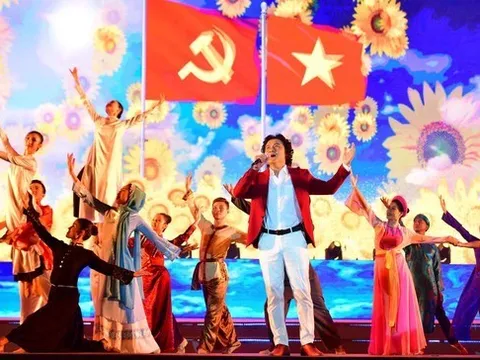 Chương trình nghệ thuật Việt Nam - niềm tin ngời sáng