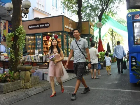 Từ chuyện "khai tử" Đường sách Vũng Tàu