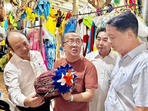 Ông bầu Huỳnh Anh Tuấn "chơi lớn" với hàng loạt dự án