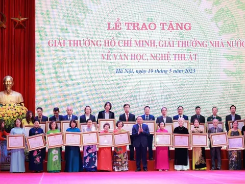 Bộ VH-TT-DL lên tiếng về việc chưa chi trả tiền thưởng Giải thưởng Hồ Chí Minh