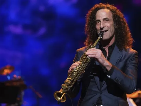 Nghệ sĩ saxophone Kenny G mang điều gì đặc biệt tới Việt Nam?