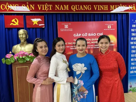 Nghệ sĩ TP HCM học và làm theo tư tưởng đạo đức, phong cách Hồ Chí Minh