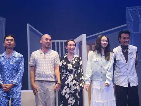 Thu Trang, Tiến Luật làm phụ huynh "ác" trong vở "Ám ảnh"