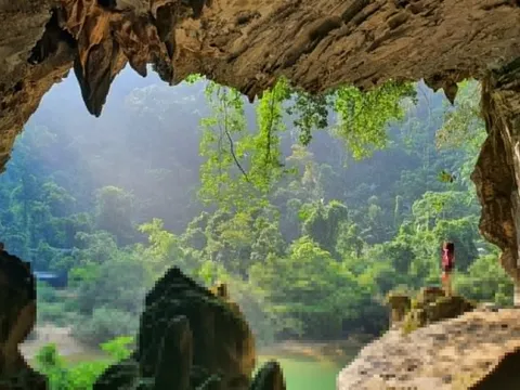 Có gì trong ngôi làng du lịch tốt nhất thế giới ở Quảng Bình