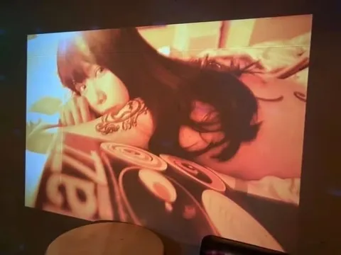 Coi hộp đêm là nhà