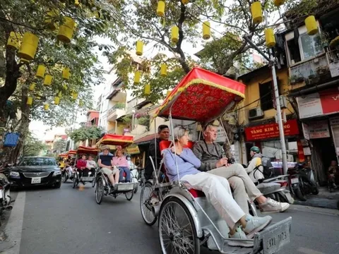 Việt Nam thu hút du khách Pháp trong mùa Giáng sinh 2023