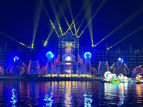 Đêm Hoa đăng Ninh Kiều