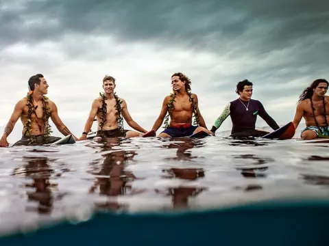 Bãi biển để trở về hàng năm dù có đi khắp thế giới