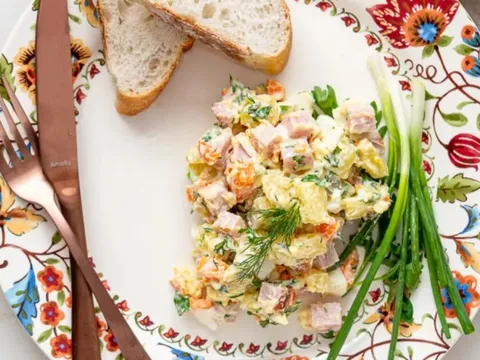 Món salad không quốc gia nào muốn nhận làm 'của riêng'