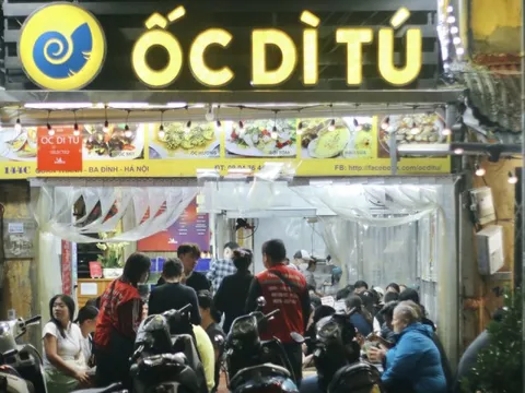 Quán ốc bình dân Hà Nội được Michelin gợi ý