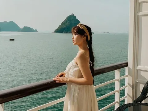 Vịnh Hạ Long đầy rác, tour du thuyền sợ mất khách