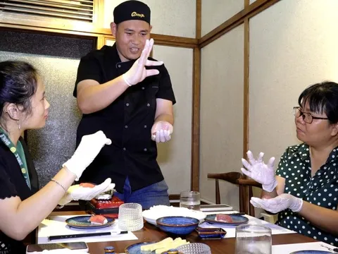 Trải nghiệm làm sushi Nhật Bản ở Hà Nội