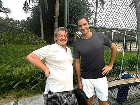 Huyền thoại quần vợt Roger Federer du lịch Quảng Nam