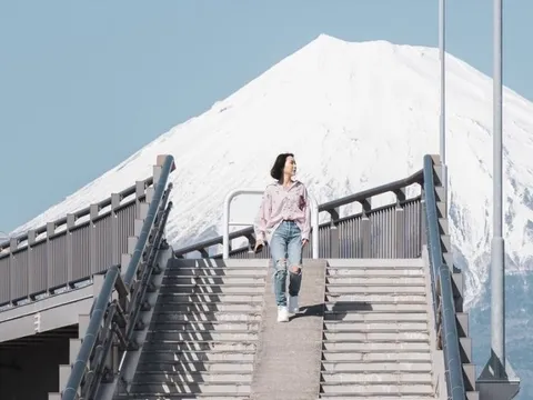 Khách 'sống ảo' vẫn không tha cho Phú Sĩ