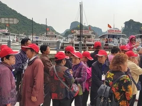 Xác minh thông tin 'du lịch thảm họa, vứt khách trên đảo Ti Tốp'