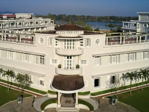 Khách sạn ngoại ô tốt nhất Việt Nam 2024
