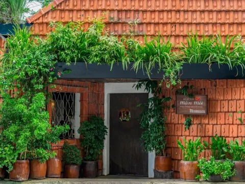 Nhà hàng 'thuần Việt' giữa phố Tây Sài Gòn được Michelin gọi tên