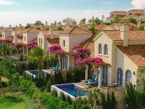 10 khu nghỉ dưỡng được đặt nhiều dịp hè