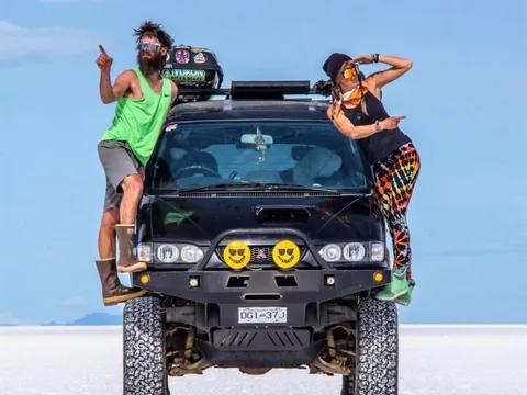 Sẽ ra sao khi roadtrip trên con đường dài nhất thế giới?