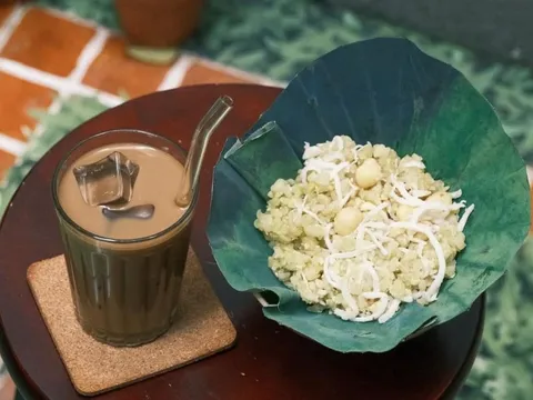 Sốt sắng 'dậy từ 7h sáng đi mùa thu Hà Nội'