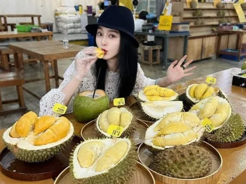 Phạm Băng Băng ăn sầu riêng, Malaysia đón bộn khách