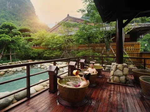 Địa điểm tắm onsen mùa thu ở Quảng Ninh