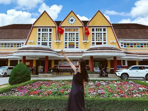 Ga Đà Lạt xem xét điều chỉnh sau khi tăng giá vé gấp 10 lần