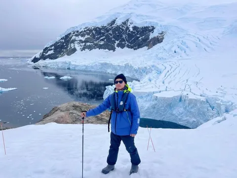 Chàng trai Vũng Tàu 16 tháng độc hành qua 63 quốc gia, vùng lãnh thổ
