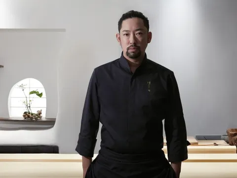 Hai đầu bếp Michelin quốc tế kết hợp tại nhà hàng Akuna