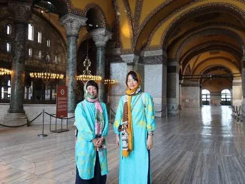 Hai ngày ở Istanbul - thành phố giữa hai châu lục