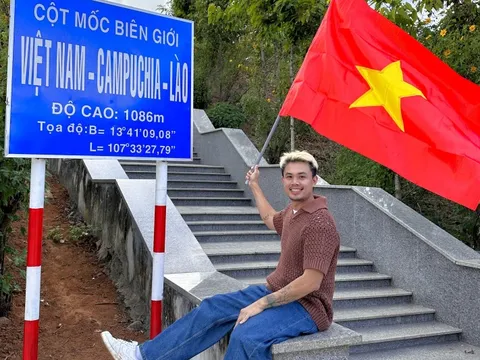 Tôi nghỉ việc, bán nhà đi xuyên Việt